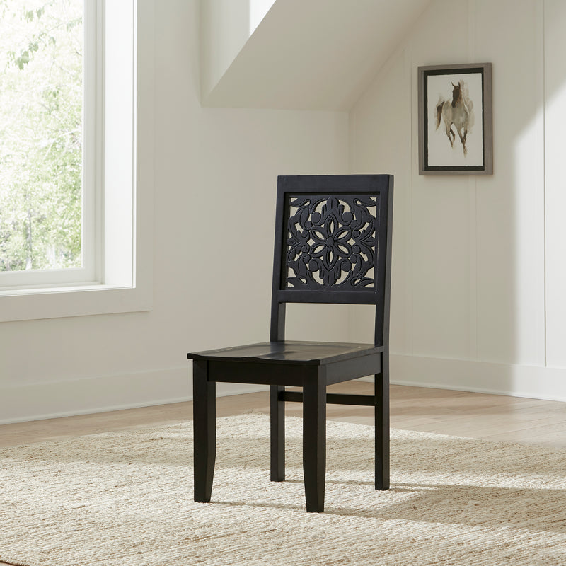 Trellis Lane Accent Chair- Black