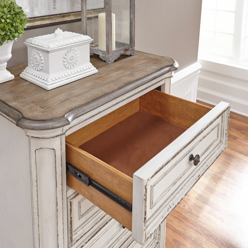 Magnolia Manor Lingerie Chest