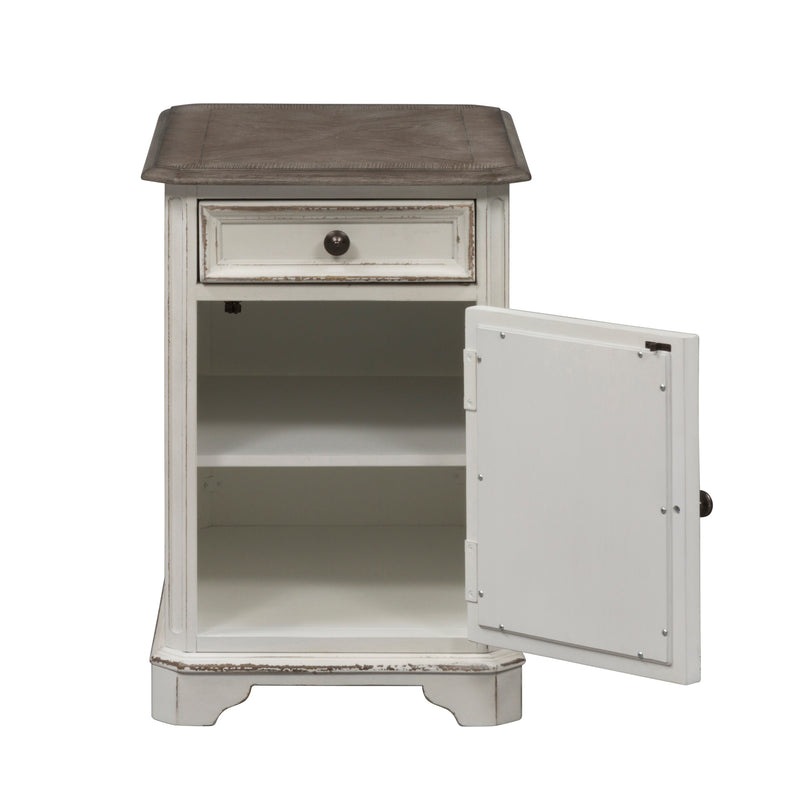Magnolia Manor Chair Side Table