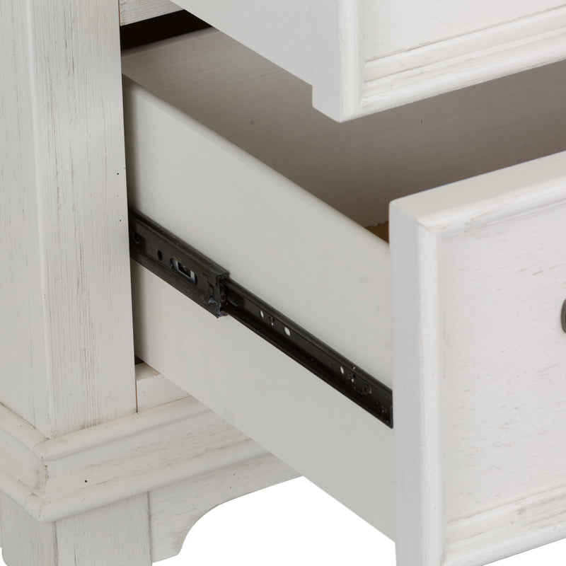 Allyson Park 5 Drawer Chest