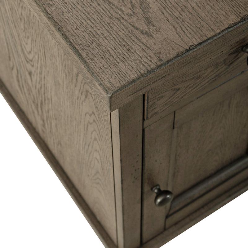 Americana Farmhouse Chair Side Table