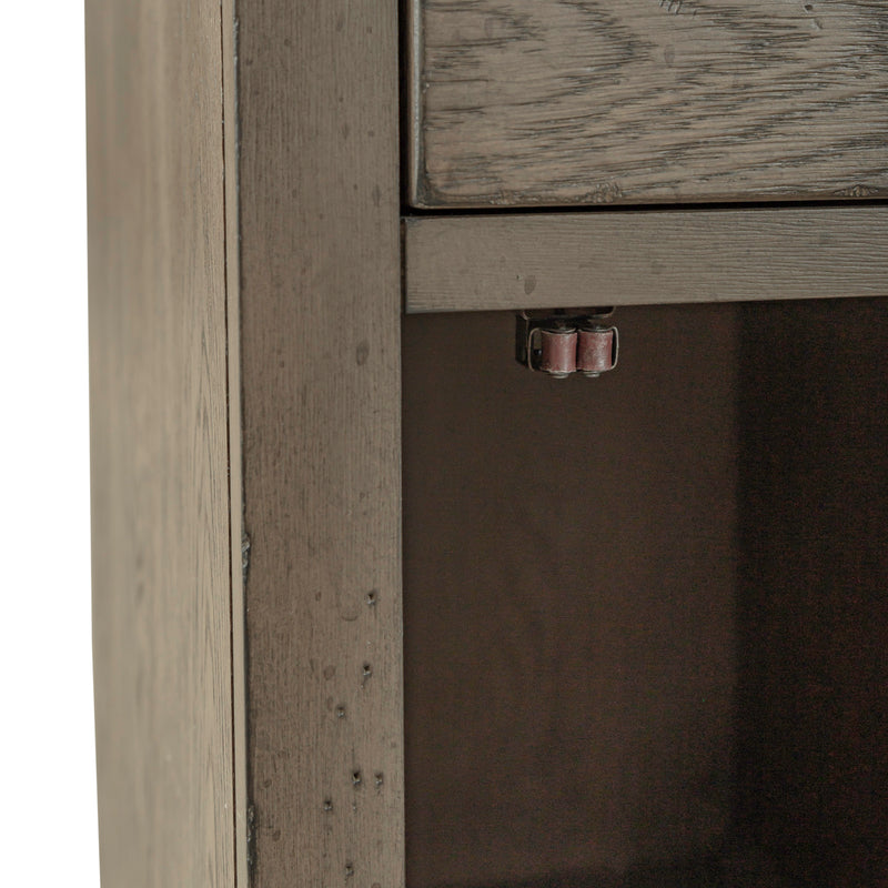 Americana Farmhouse Chair Side Table